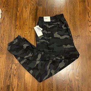 Camo light weight Joggers